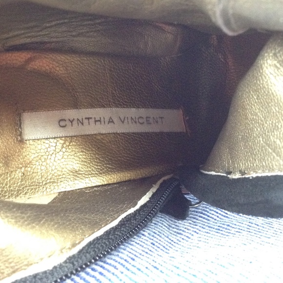 Cynthia Vincent Women's Gigi Tall Pointed Toe Boot - Picture 6 of 6